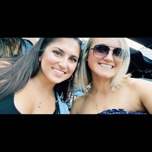 Meet your Posher, Michelle